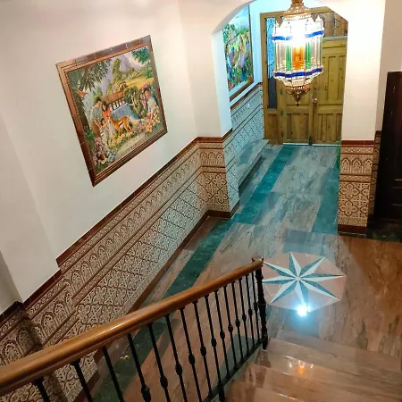 Chillon Granados Apartment